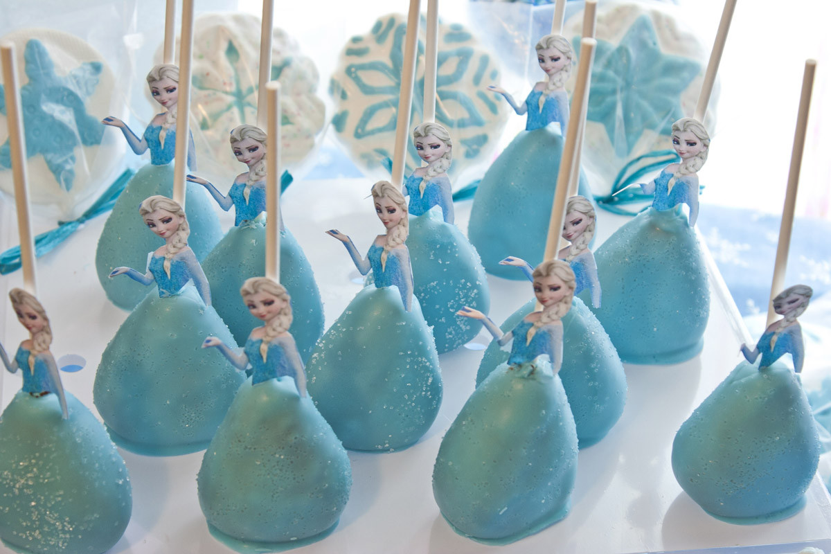 Elsa Birthday Party Supplies
 Disney’s Frozen party