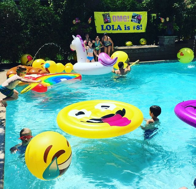 Emoji Pool Party Ideas
 Emoji Pool Party