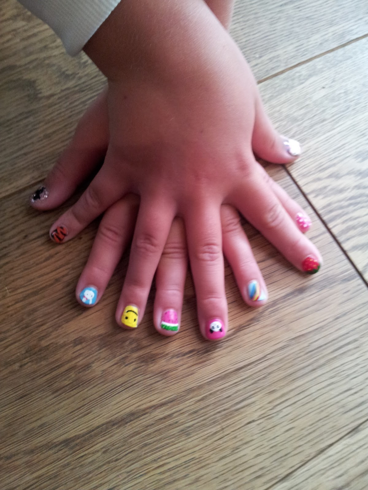 Fake Nail Designs For Kids
 Kawaii Nail Art August 2012