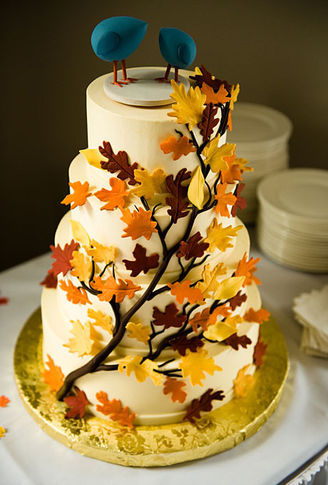 Fall Wedding Cakes Ideas
 Wedding Inspiration Center Fall Wedding Cake with Nature