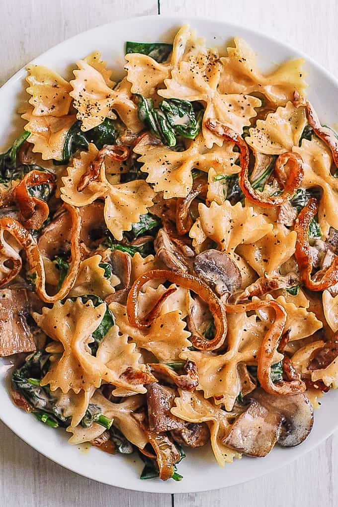 Farfalle Pasta Recipes Vegetarian
 Farfalle with Spinach Mushrooms Caramelized ions With