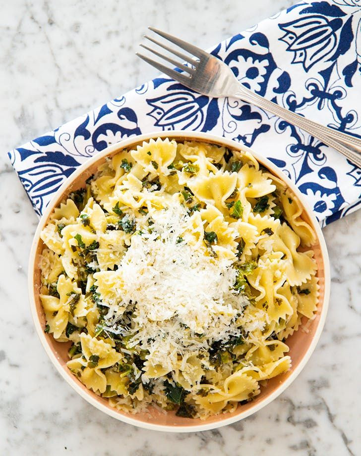 Farfalle Pasta Recipes Vegetarian
 Cheesy Kale Farfalle Pasta Recipe in 2020