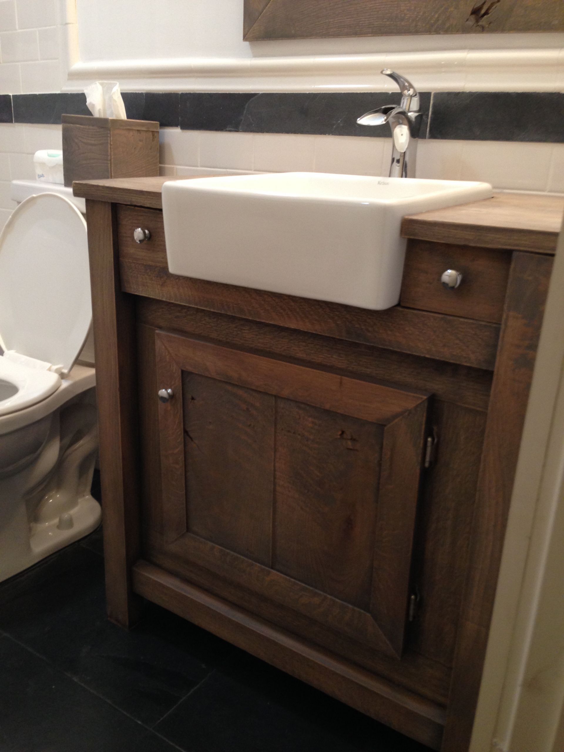 Farmhouse Bathroom Sink
 Bathroom Farm Sink Product Options – HomesFeed