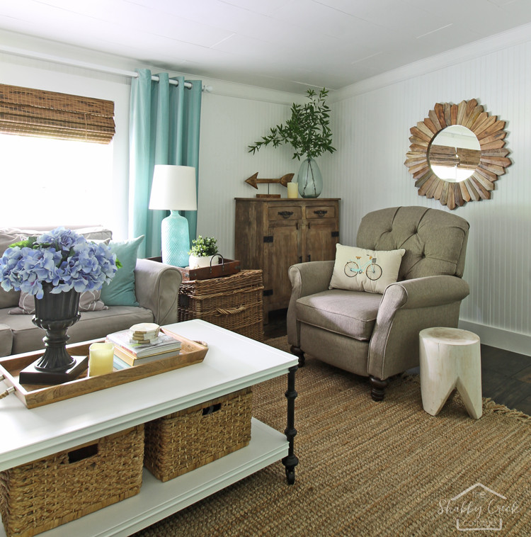 Farmhouse Living Room Paint Colors
 farmhouse style living room decorating ideas The Shabby