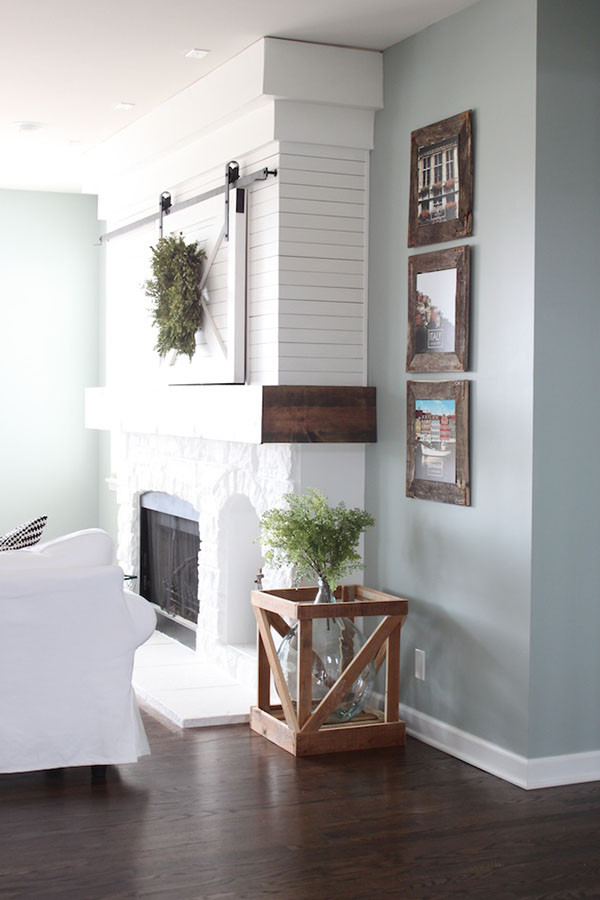 Farmhouse Living Room Paint Colors
 What’s New in the World of Farmhouse Home Decor DIY and