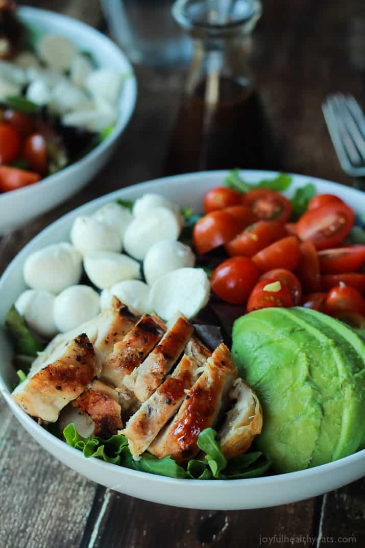 Fast Healthy Dinners For Two
 15 Minute Avocado Caprese Chicken Salad with Balsamic