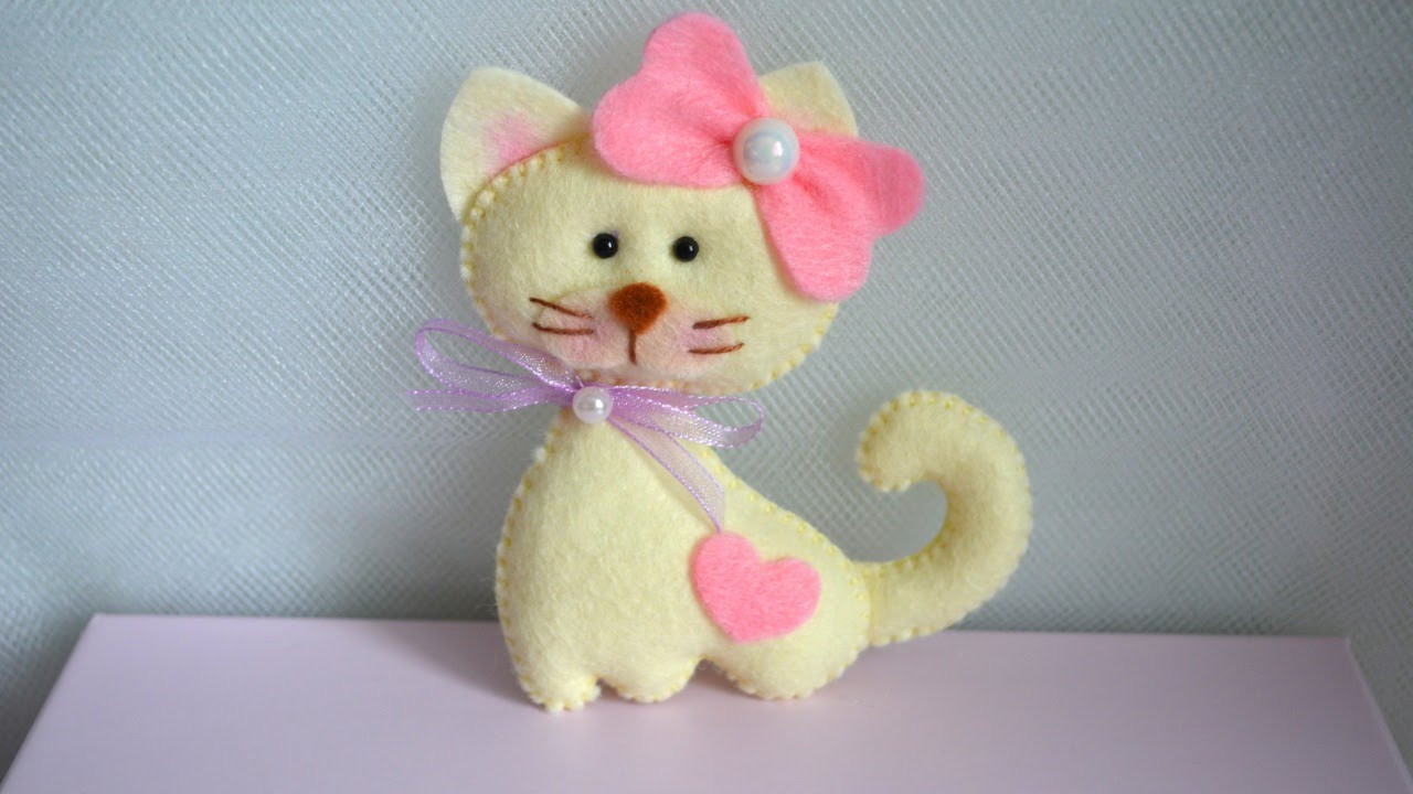 Felt Crafts For Adults
 Make a Cute Felt Cat DIY Crafts Guidecentral