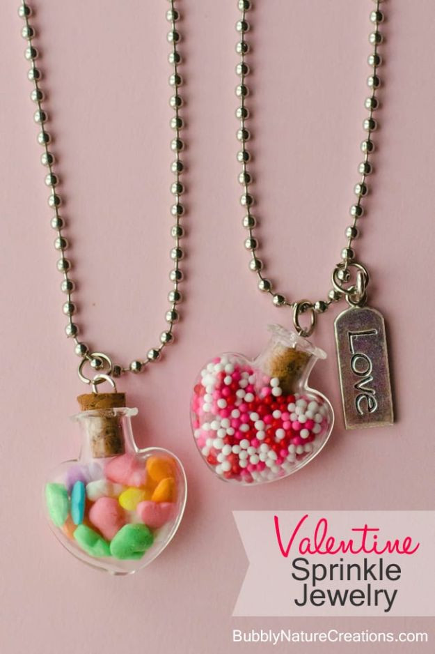 Female Valentine Gift Ideas
 34 DIY Valentine s Gift Ideas for Her