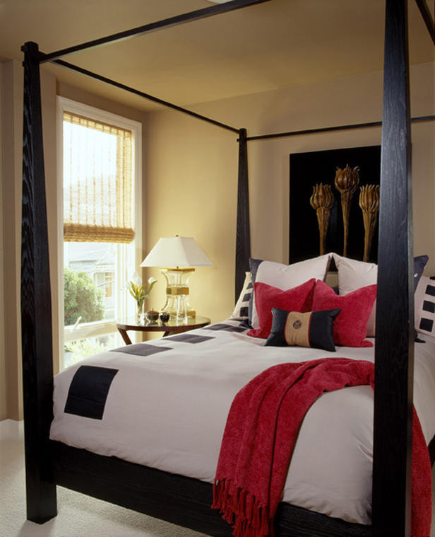 Feng Shui Small Bedroom
 Red Feng Shui Bedroom Colors and Layout InspirationSeek