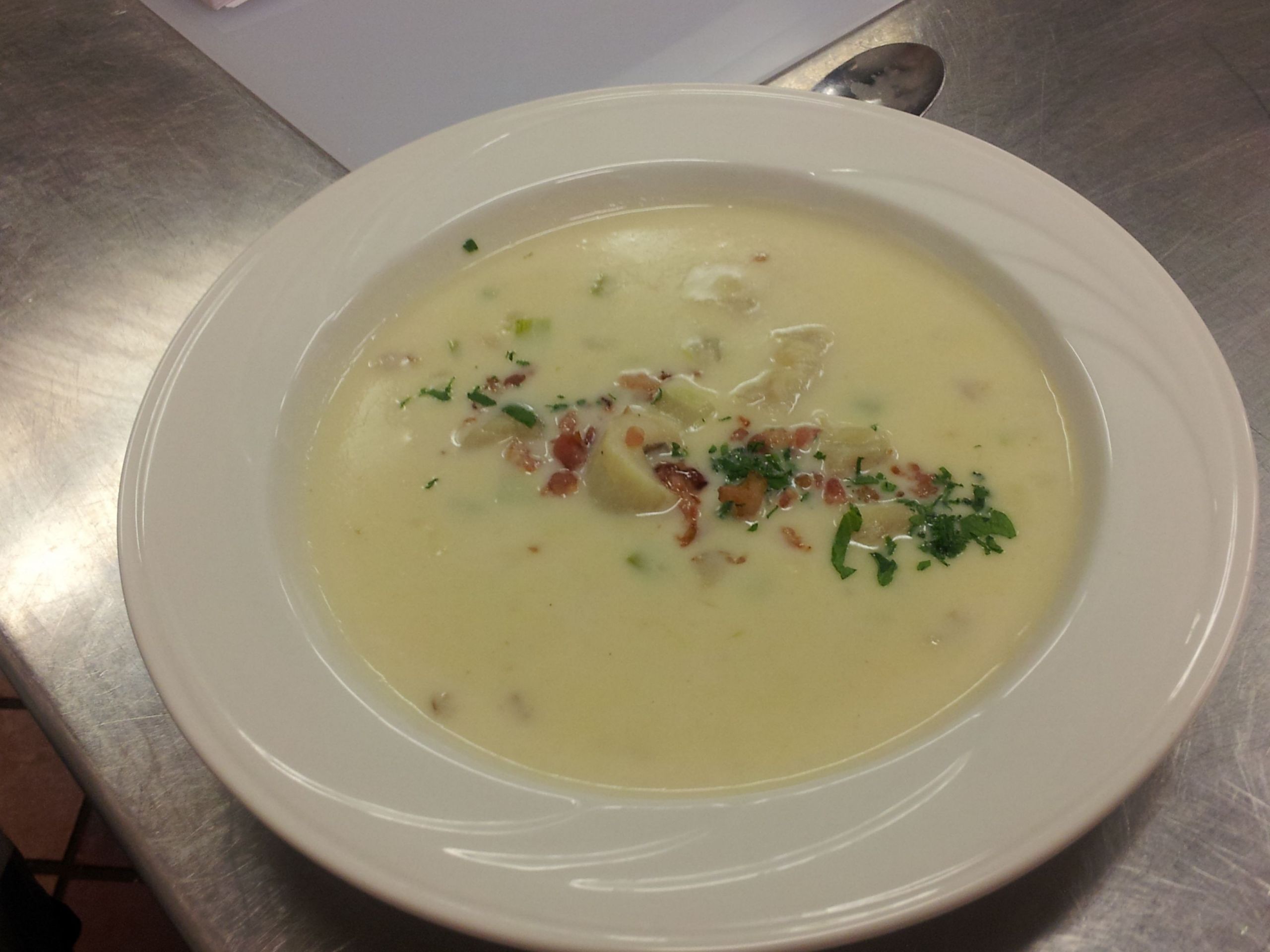 Fish Chowder Recipe With Bacon
 Fish Chowder with bacon and parsley garnish