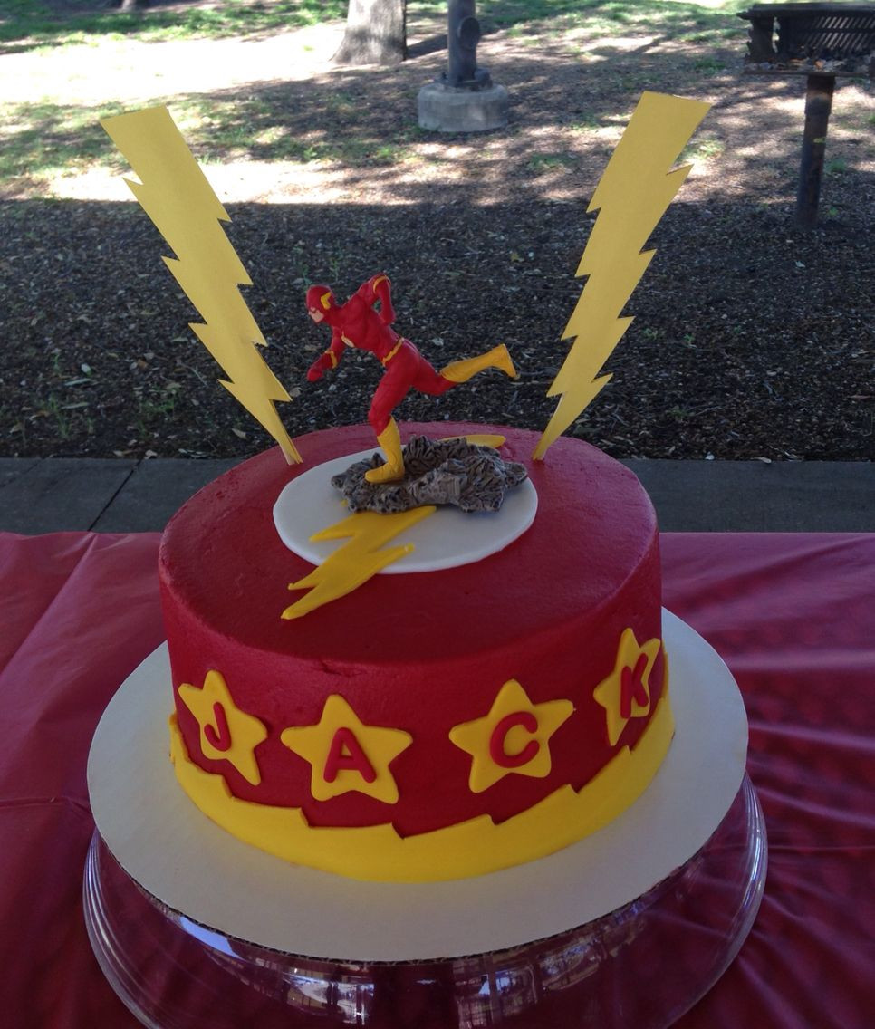 Flash Birthday Cake
 The Flash super hero cake