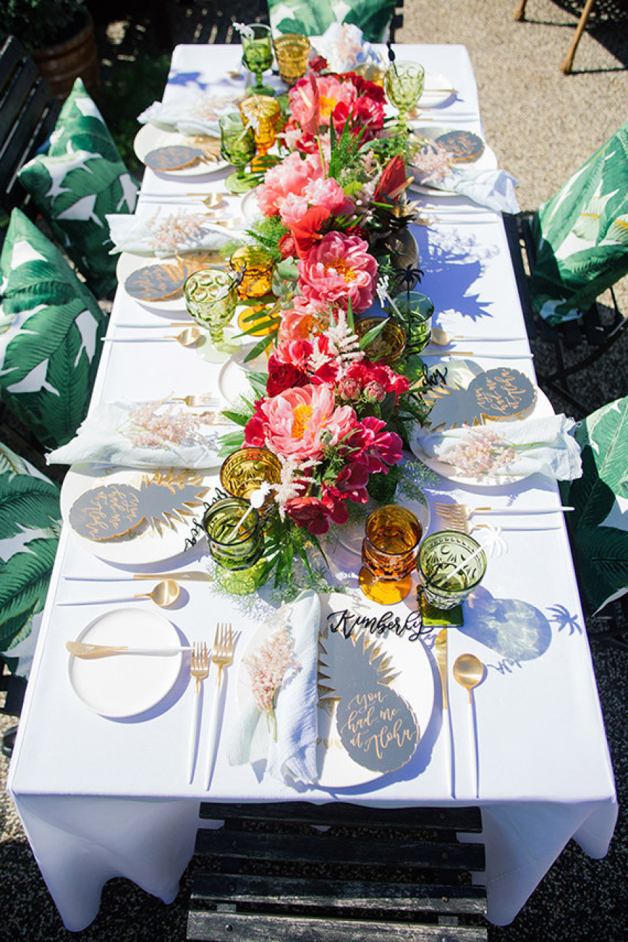 Flower Arrangement Ideas For Engagement Party
 50 Outdoor Party Ideas You Should Try Out This Summer