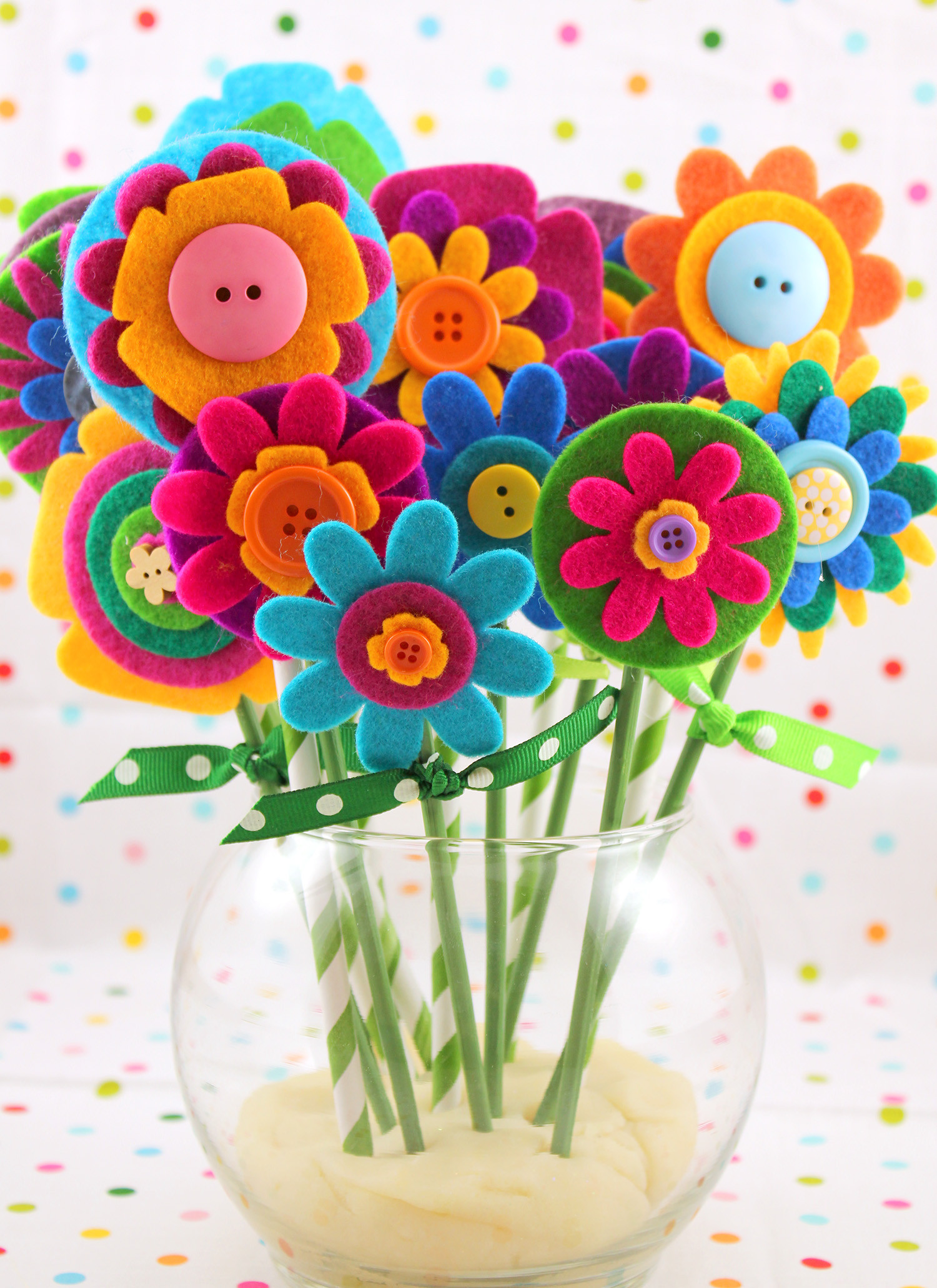 Flower Crafts For Adults
 Quick & Easy Mother s Day Gift Felt Flowers Happiness