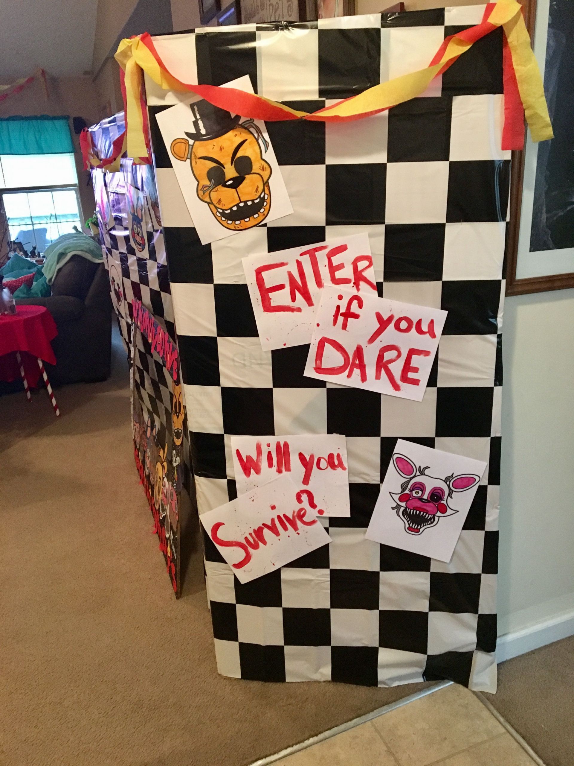 Fnaf Birthday Party Ideas
 FNAF birthday The entrance to our party