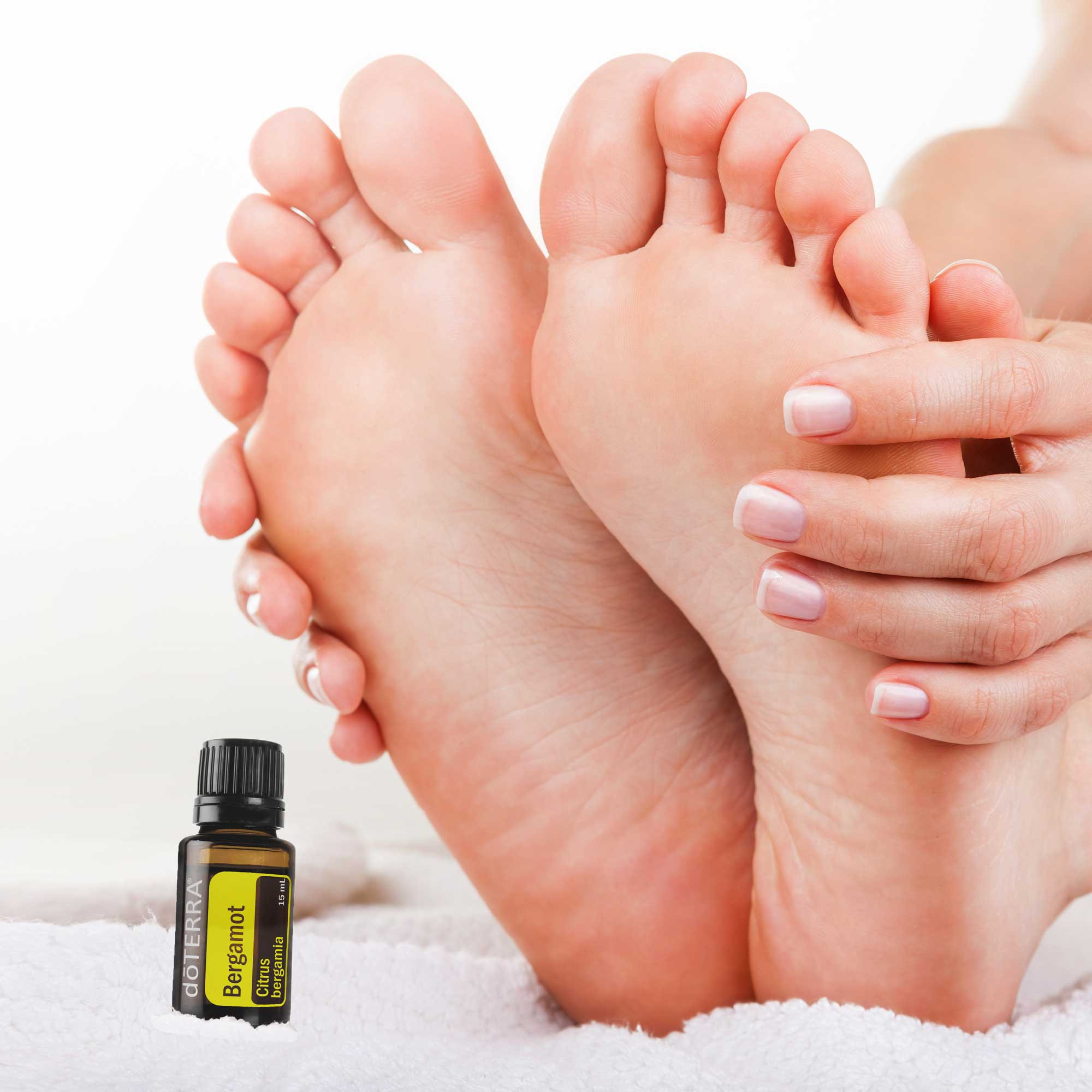 Foot Mask DIY
 DIY Bergamot Foot Mask doTERRA Essential Oils