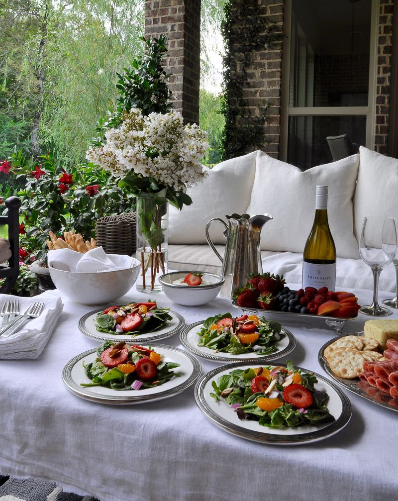 Formal Dinner Party Ideas
 Tips for Hosting a Perfect Dinner Party