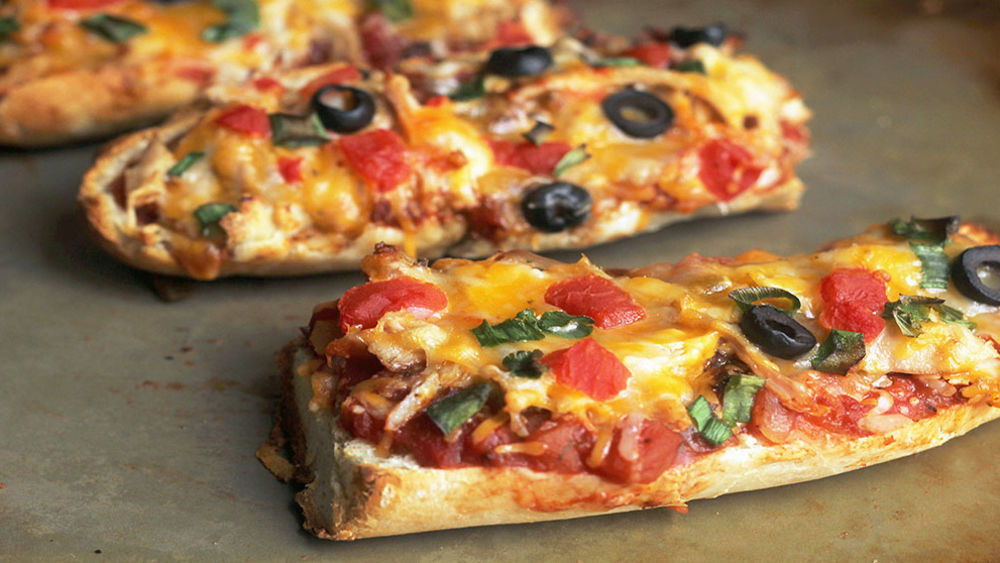 French Bread Pizza Recipe
 Chicken Taco French Bread Pizza Recipe Pillsbury