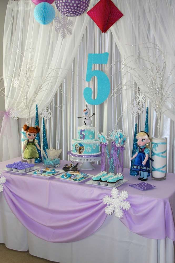 Frozen Birthday Decoration Ideas
 Purple tablecloth Frozen Birthday Party Ideas