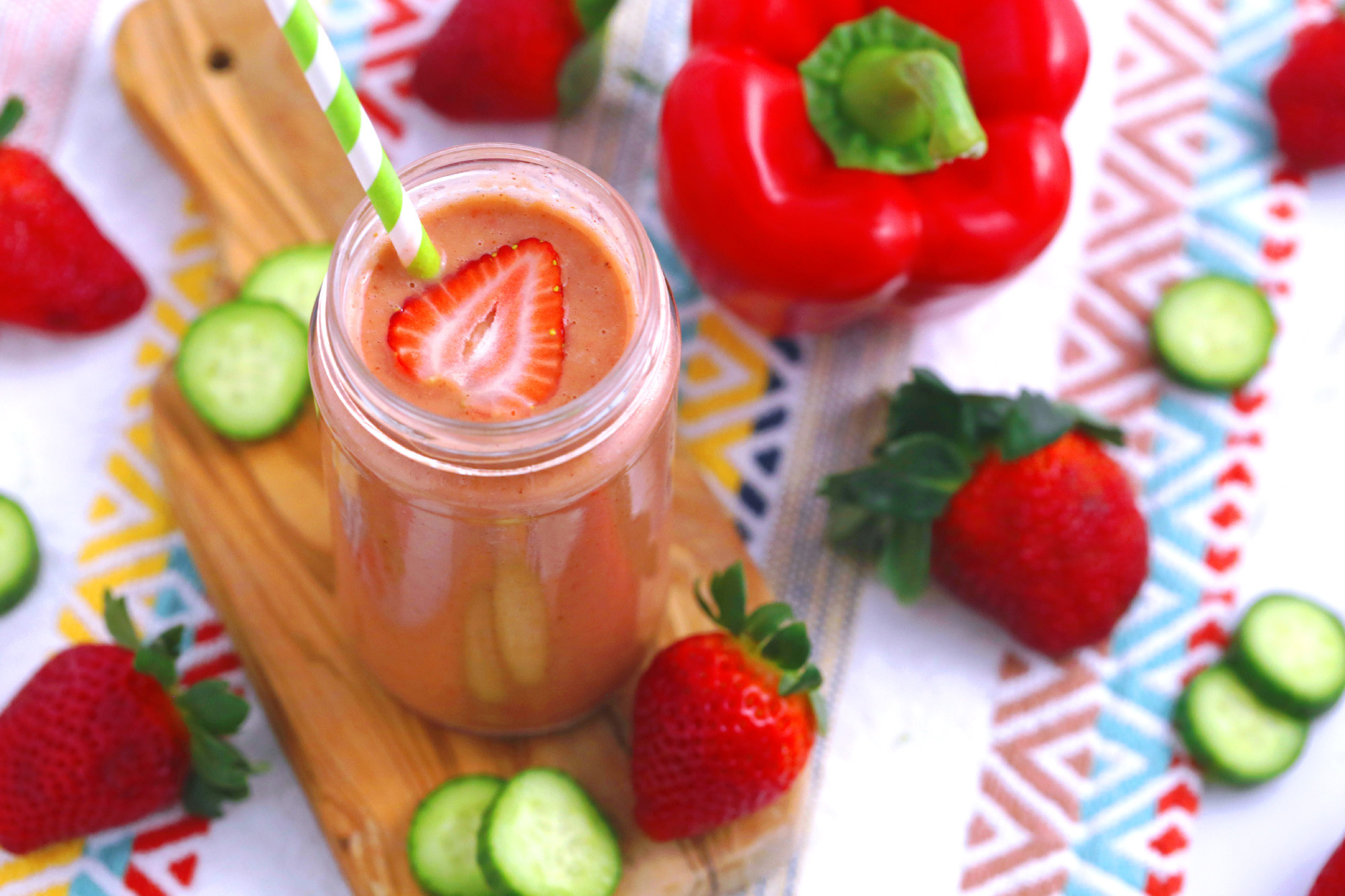 Fruit And Vegetable Smoothie Recipes
 Sweet Pepper & Strawberry Fruit and Ve able Smoothie