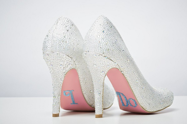 Fun Wedding Shoes
 7 Things To Remember When Buying Your Wedding Shoes
