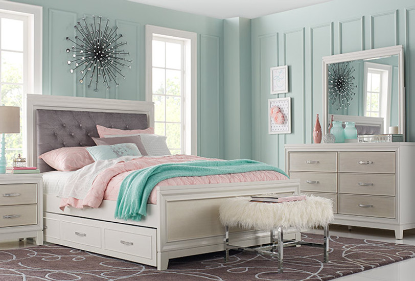 Furniture For Teenage Girl Bedroom
 Girls Bedroom Furniture Sets for Kids & Teens