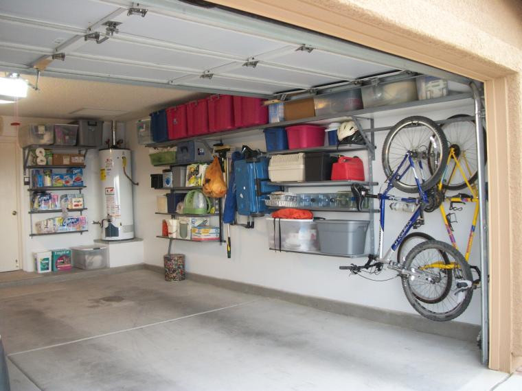 Garage Organization Systems
 The pros & cons of various garage storage systems