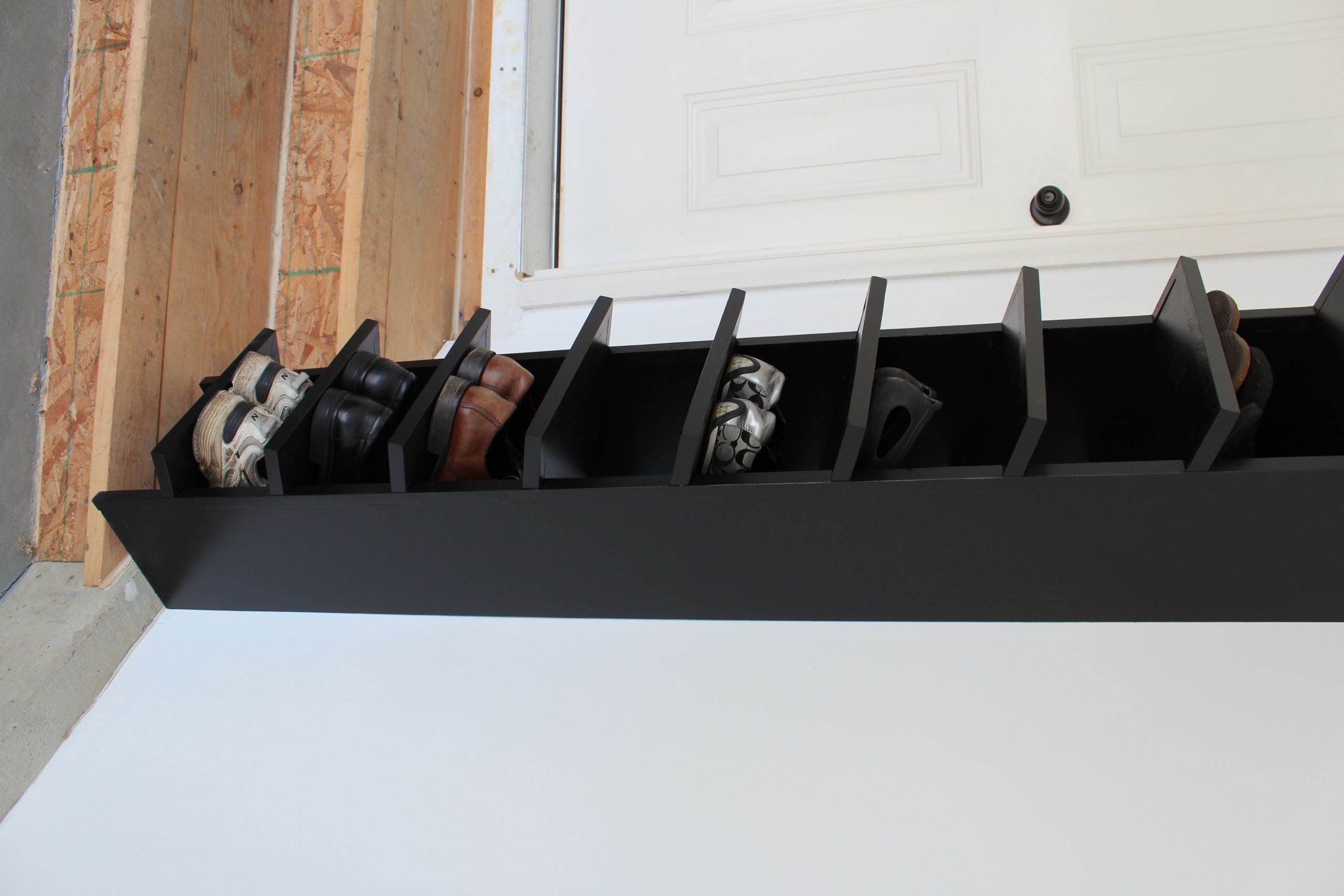 Garage Shoe Organizer
 Our Home From Scratch