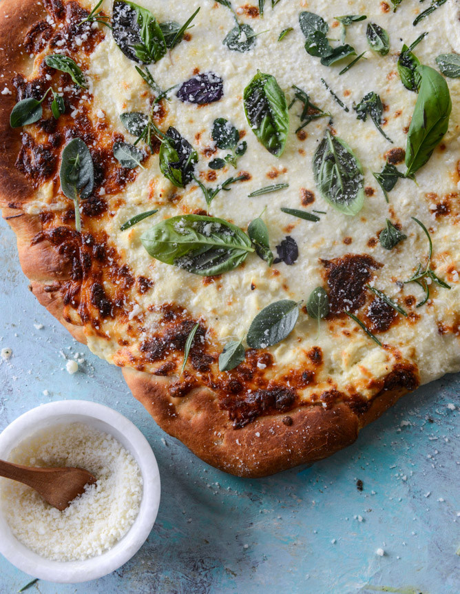 Garlic Pizza Sauce
 White Pizza with Garlic Sauce and Garden Herbs How