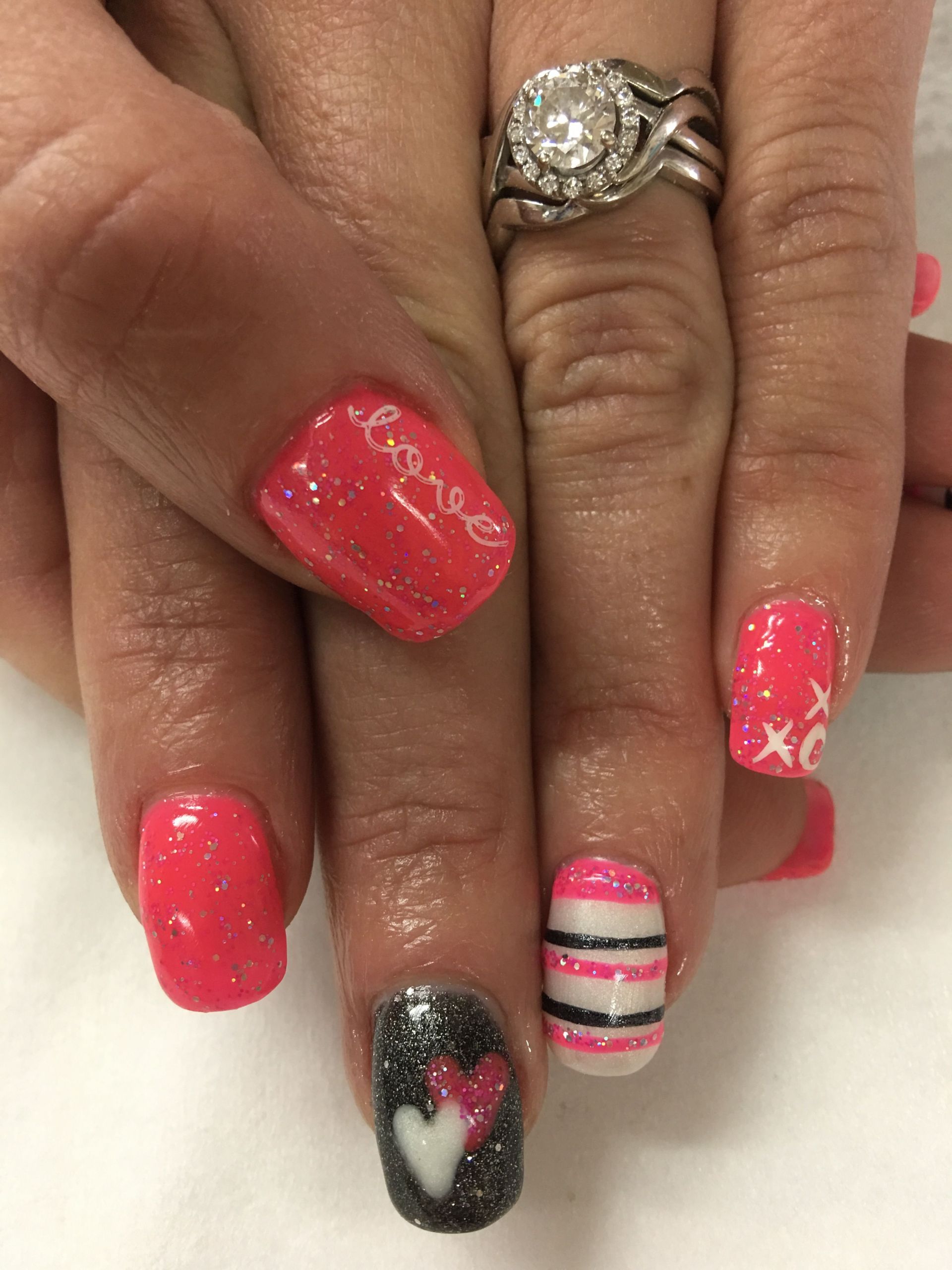 Gel Nail Designs For Valentines
 Bright Pink Valentines Gel Nails