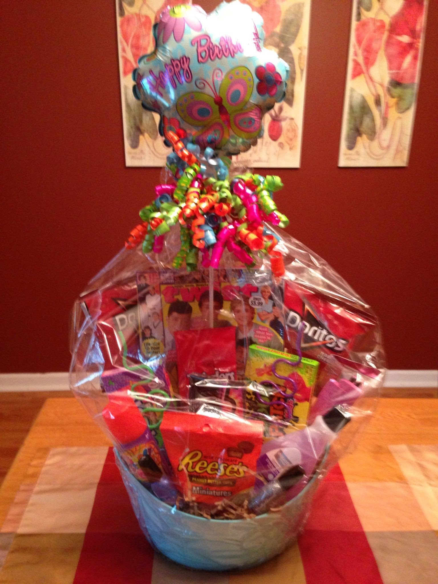 Gift Basket For Teenage Girl Ideas
 Pin on So me