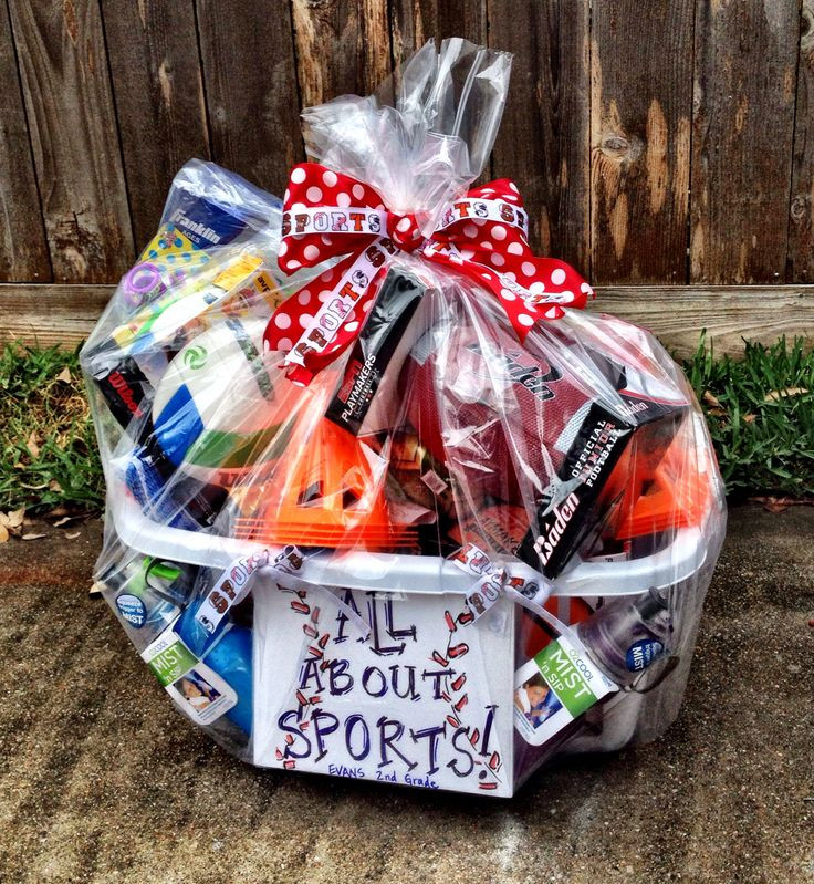Gift Basket Ideas For Fundraisers
 Best 25 Fundraiser baskets ideas on Pinterest