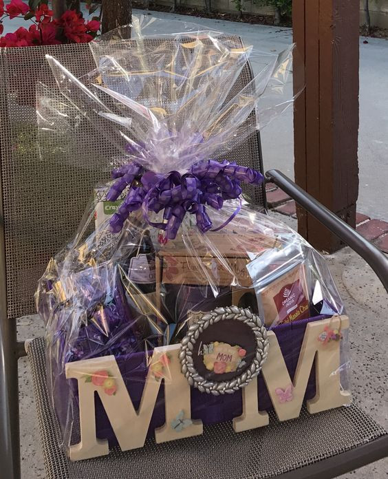Gift Baskets Ideas For Mom
 Mother s Day Gift Basket Ideas DIY Cuteness