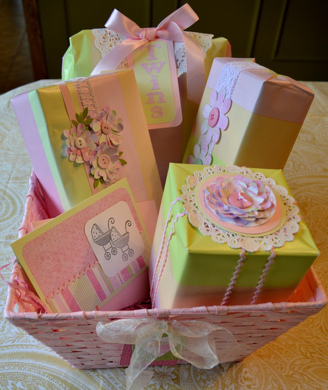 Gift Ideas For Baby Showers
 Corner of Plaid and Paisley Baby Shower Gift Wrap