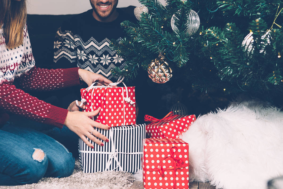 Gift Ideas For Boyfriends Family
 Gifts for Your Boyfriend s Parents