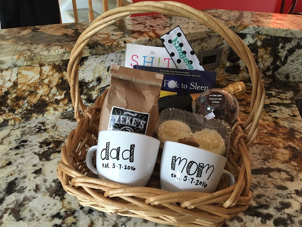 Gift Ideas For Family With New Baby
 New parents t basket Best Gift Baskets