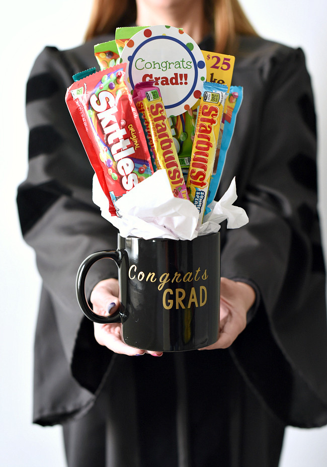 Gift Ideas For Graduation Party
 25 Graduation Gift Ideas – Fun Squared