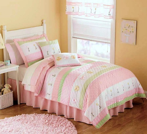Girls Bedroom Set Twin
 Choosing The Best Twin Bedding