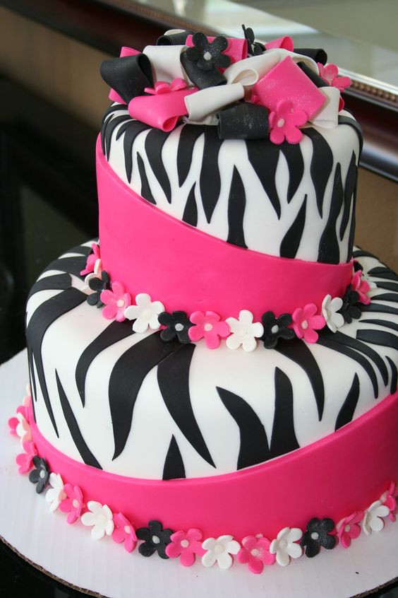 Girls Birthday Cakes
 25 Amazing Birthday Cakes for Teen Girls
