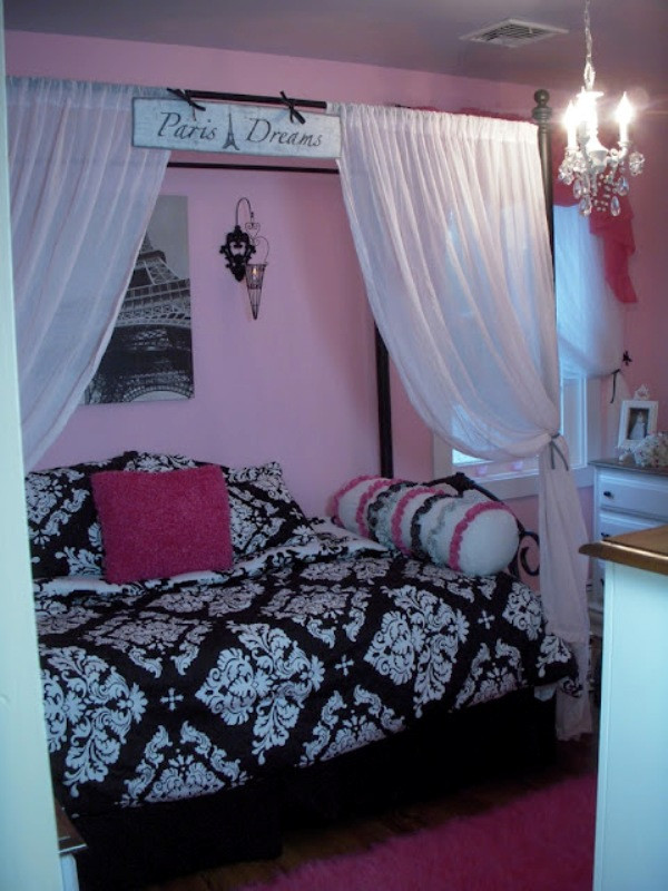 Girls Paris Bedroom
 How To Create A Charming Girl’s Room In Paris Style