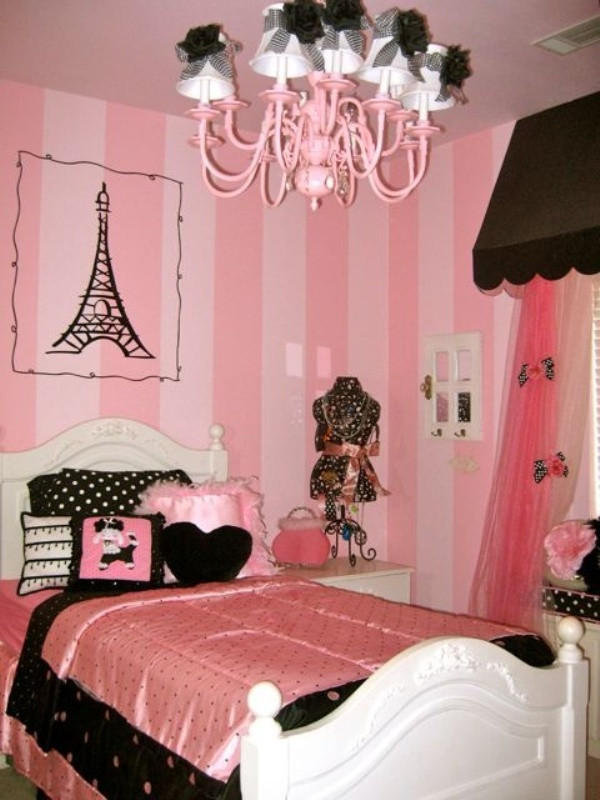 Girls Paris Bedroom
 How To Create A Charming Girl’s Room In Paris Style