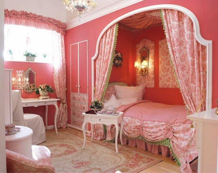 Girls Paris Bedroom
 How To Create A Charming Girl’s Room In Paris Style