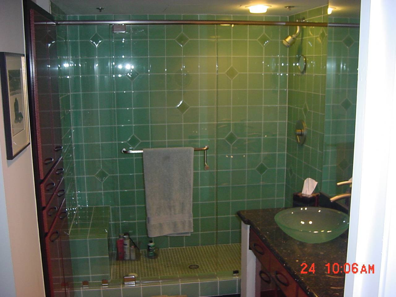 Glass Tiles Bathroom
 27 nice pictures of bathroom glass tile accent ideas