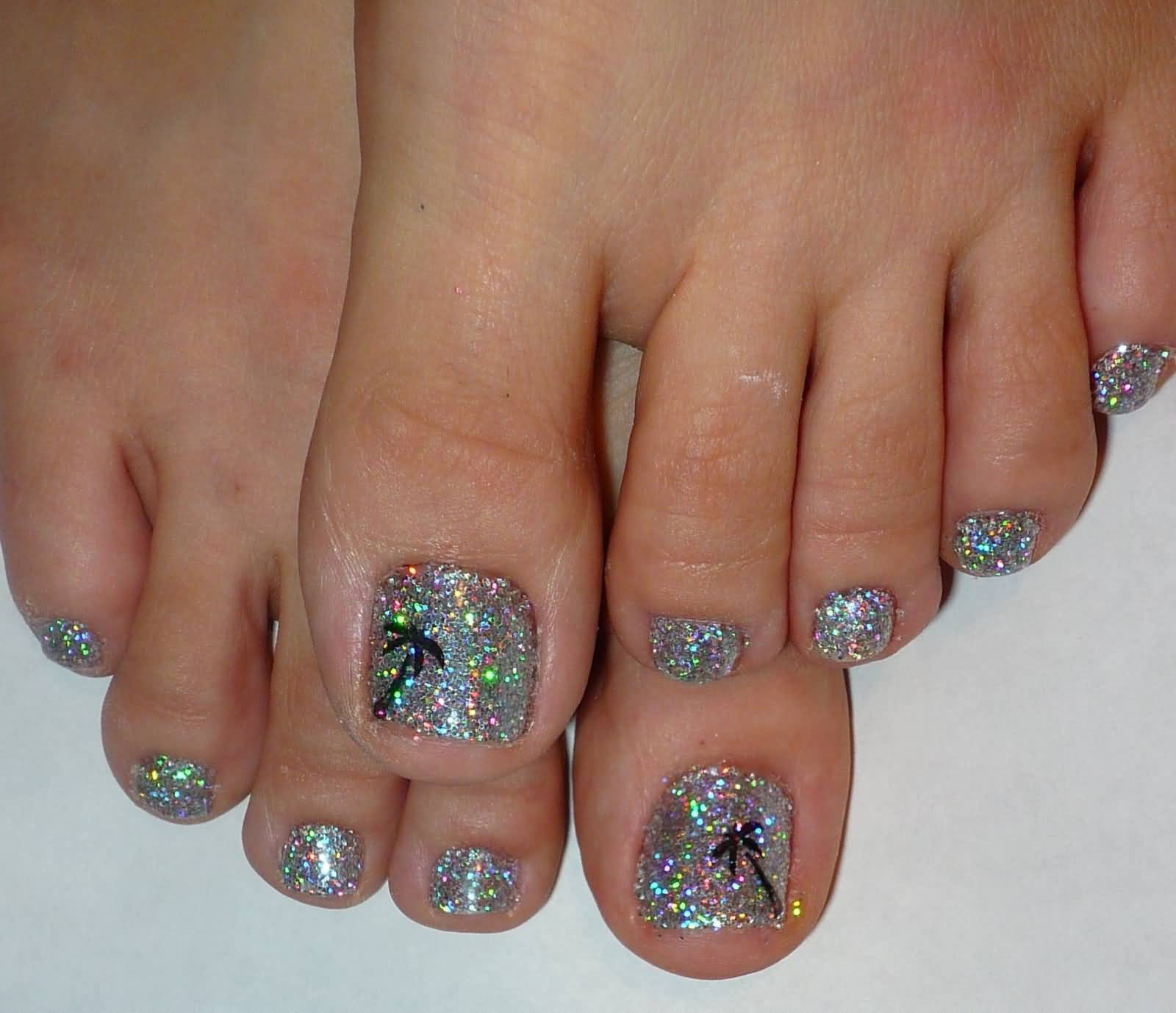 Glitter Toe Nails
 50 Best Toe Glitter Nail Art Design Ideas