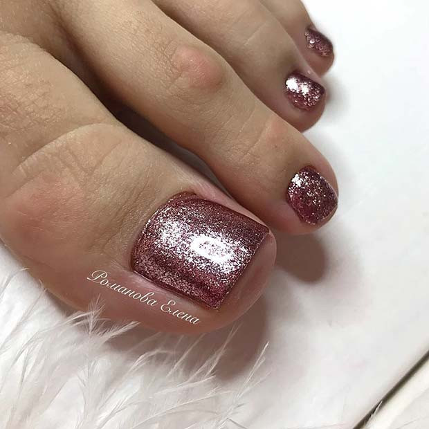 Glitter Toe Nails
 21 Elegant Toe Nail Designs for Spring and Summer