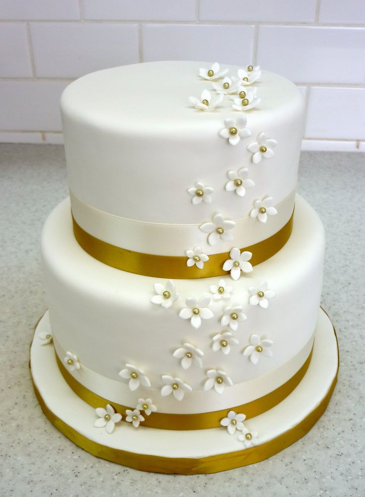 Golden Birthday Cake Ideas
 32 best Golden Anniversary Cake Ideas images on Pinterest