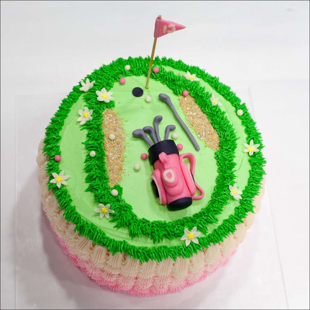 Golf Birthday Cakes
 La s’ Golf Party Pink Ombre Cake