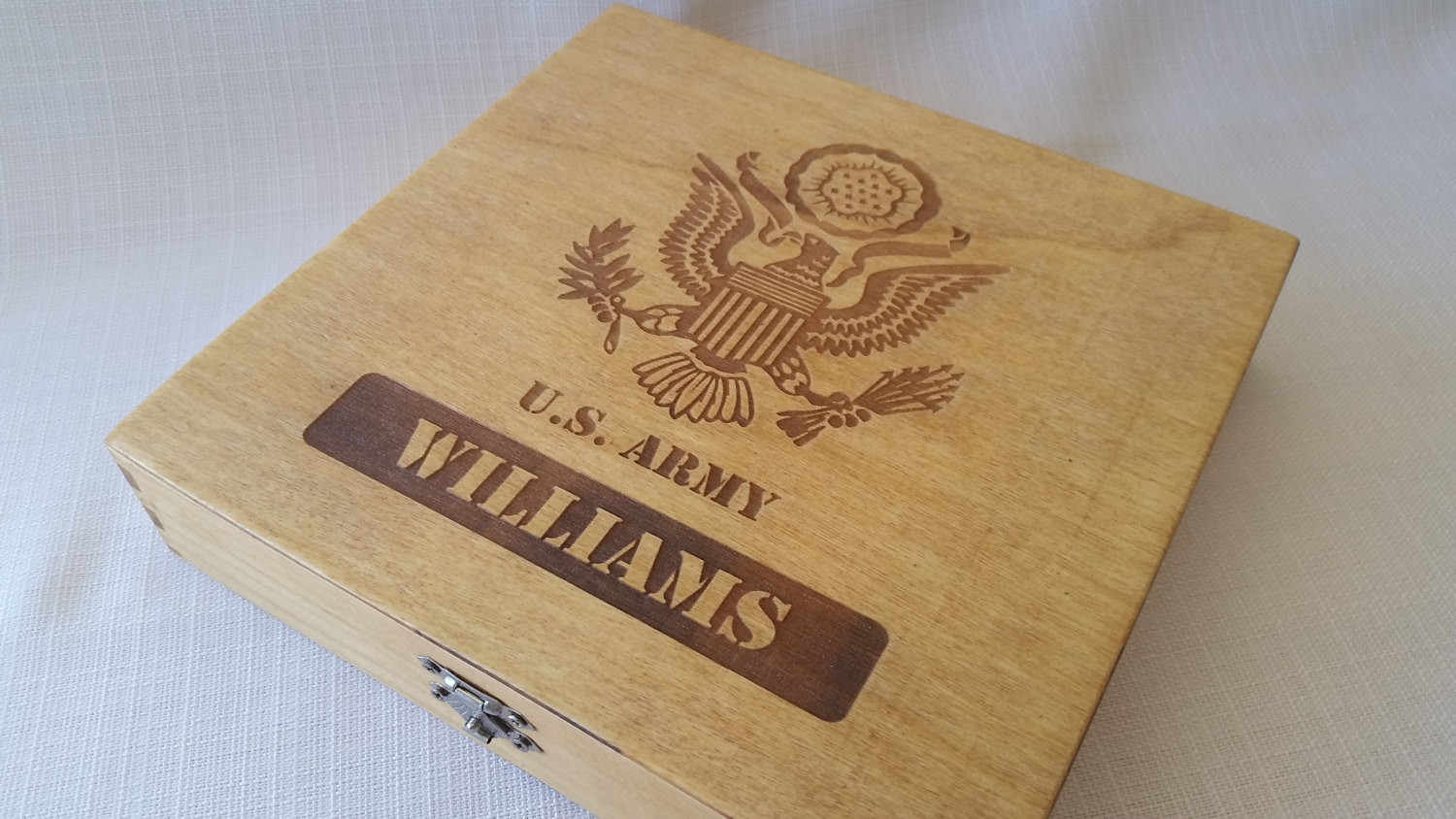 Graduation Gift Ideas For Army Boot Camp
 Personalized US Army Keepsake Box Boot camp graduation t