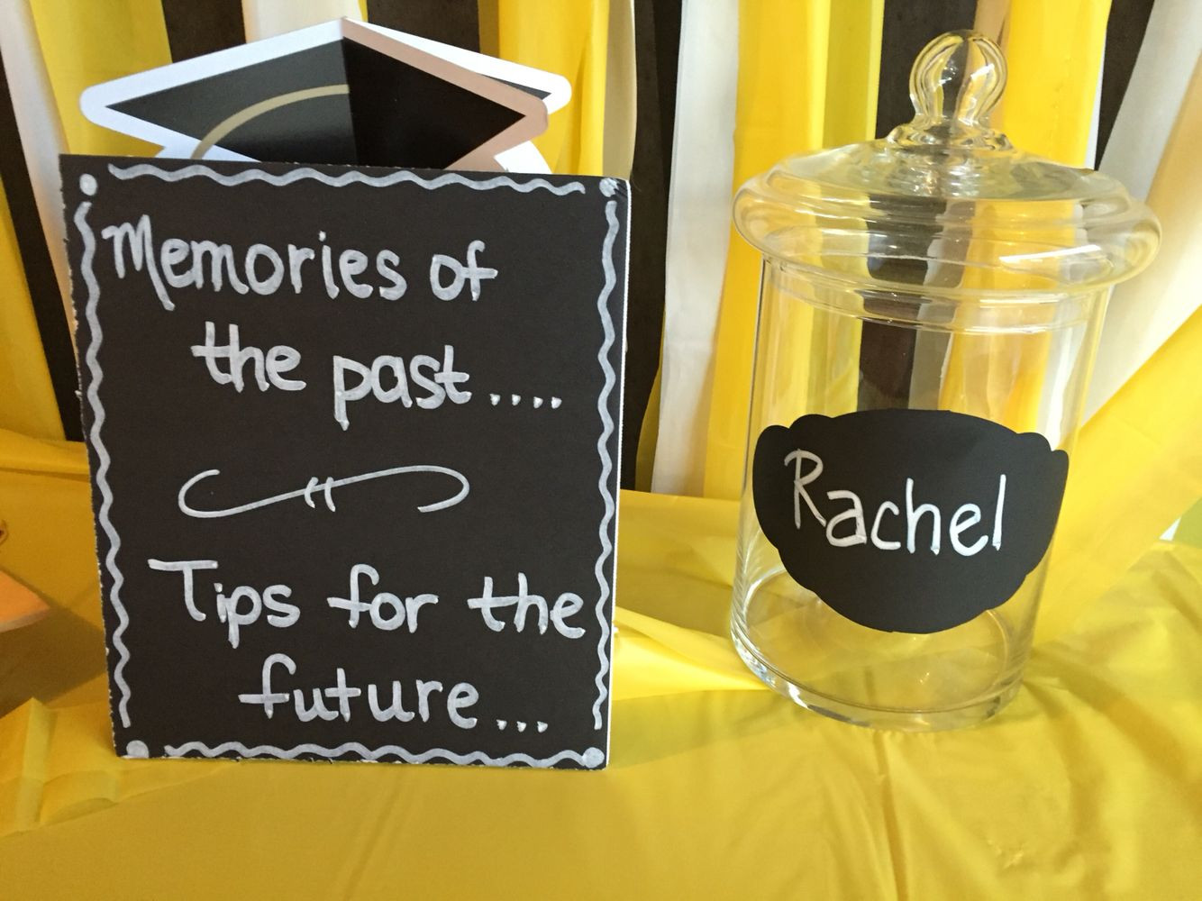 Graduation Party Advice Ideas
 Memory and advice jar