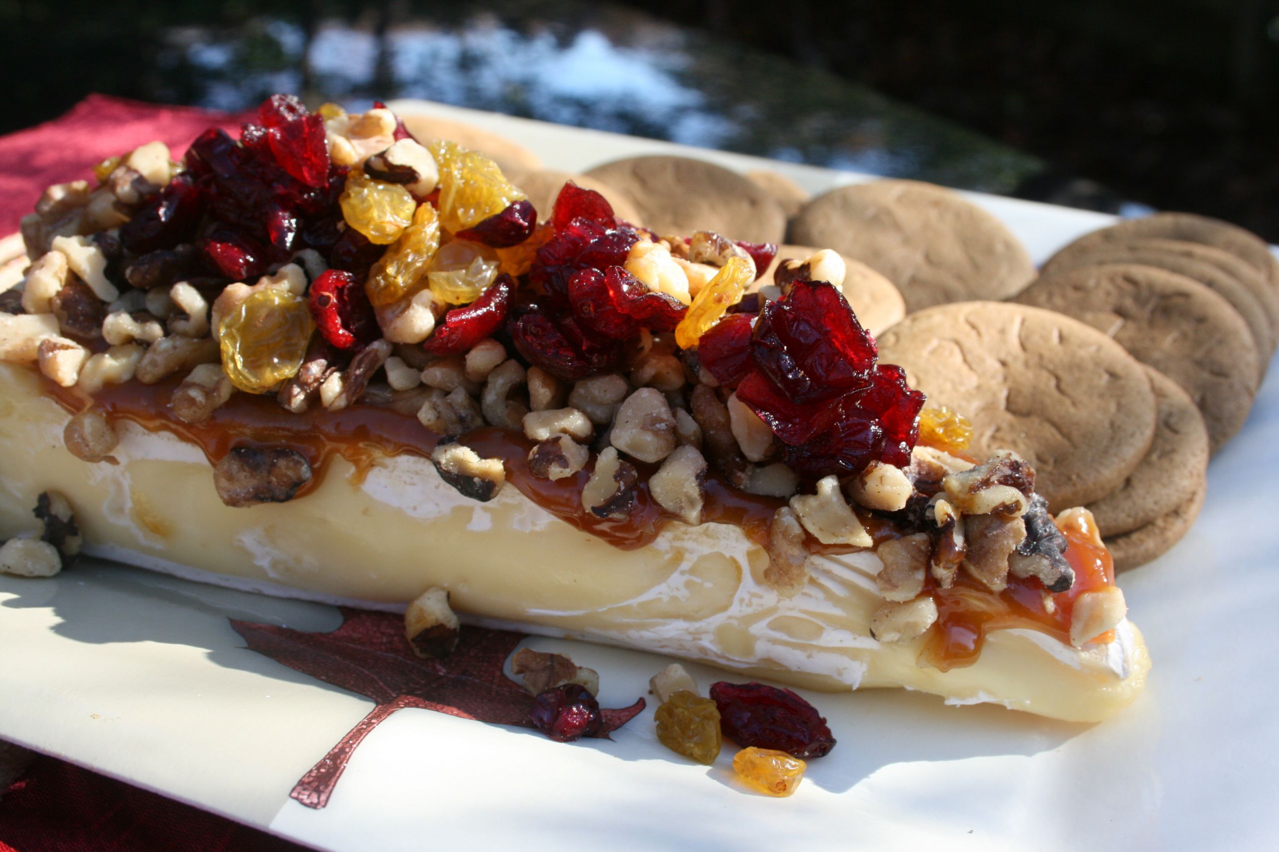 Great Thanksgiving Appetizers
 Thanksgiving Appetizer Brie with Cranberries and Walnuts