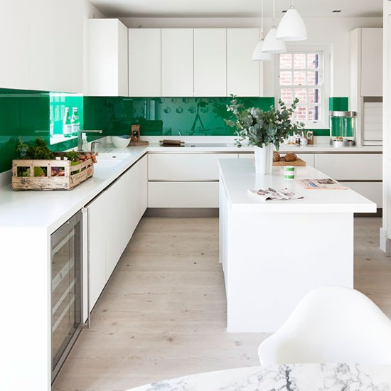 Green And White Kitchen
 Glossy green and white kitchen